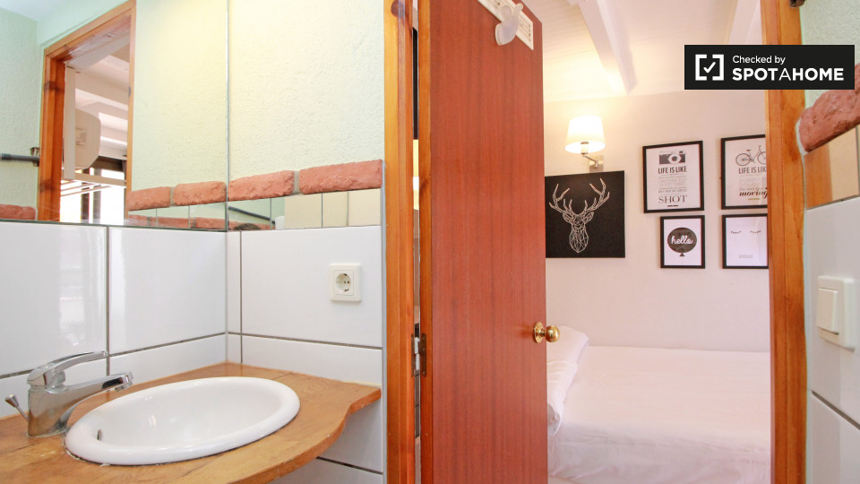 Apartment mono Barcelona, 20m² — photo 8
