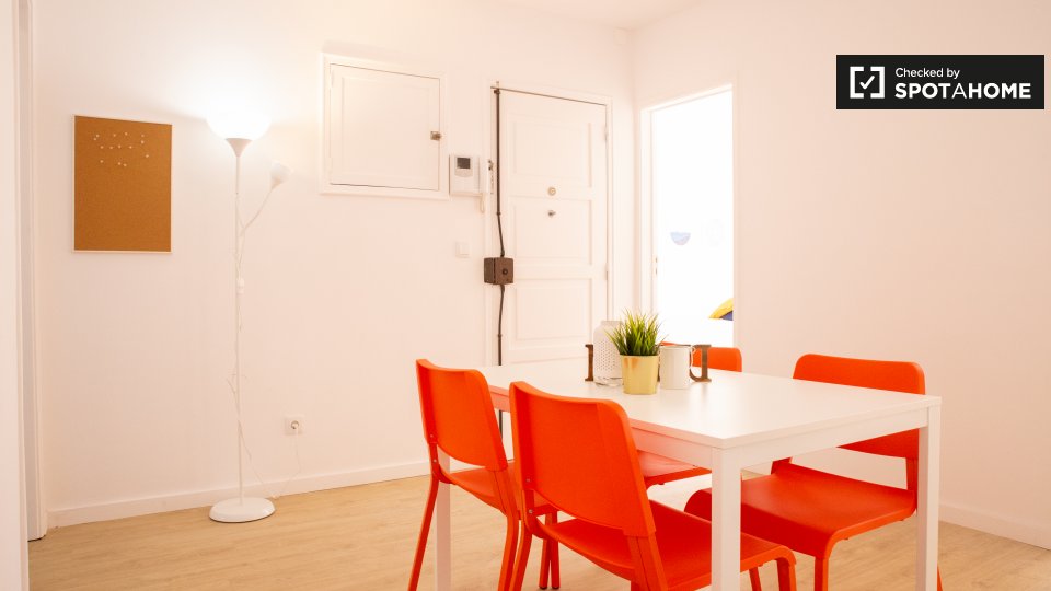Apartment Lisbon, 5 beds, 100m² — photo 3