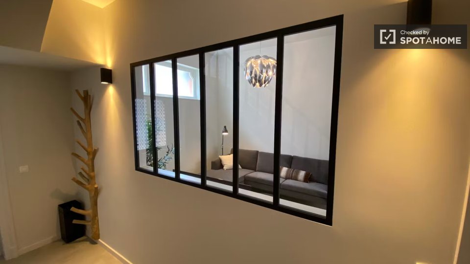 Double room Brussels, 6 beds — photo 12