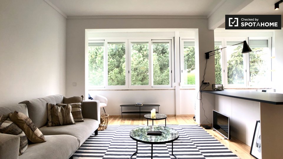 Apartment Lisbon, 3 beds, 100m² — photo 14