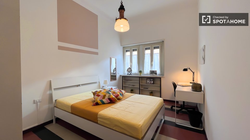 Double room Milan, 5 beds — photo 13