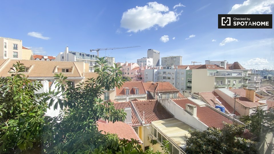 Double room Lisbon, 7 beds, 160m² — photo 11
