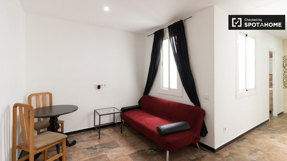 Apartment Barcelona, 1 bed, 36m² — photo 9