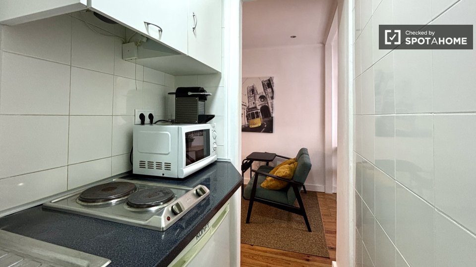 Apartment Lisbon, 1 bed, 32m² — photo 9