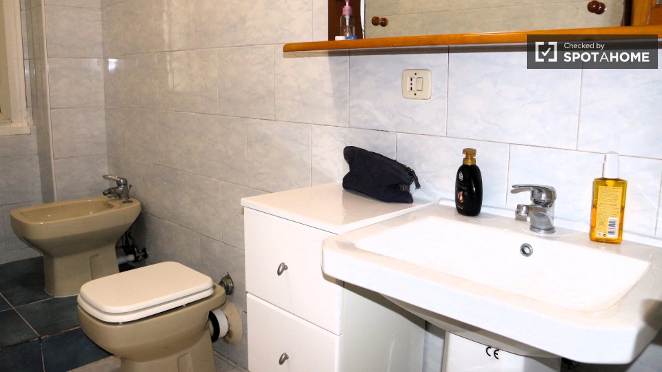 Double room Rome, 5 beds — photo 19