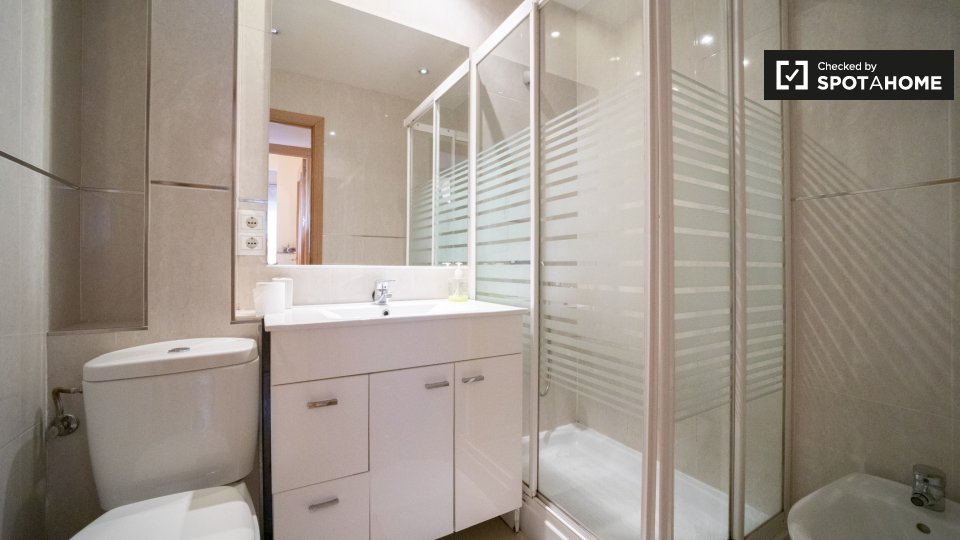 Apartment Madrid, 2 beds, 55m² — photo 13