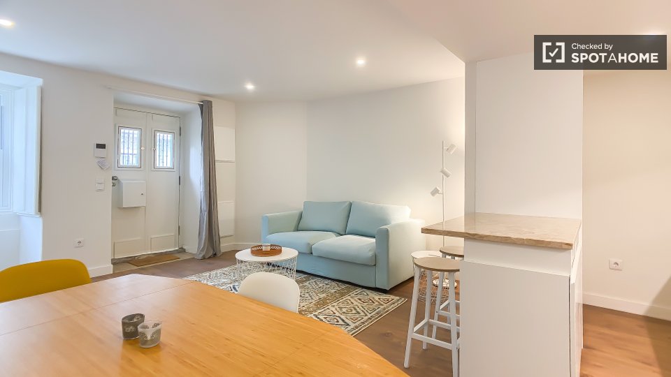 Apartment Lisbon, 1 bed, 50m² — photo 14