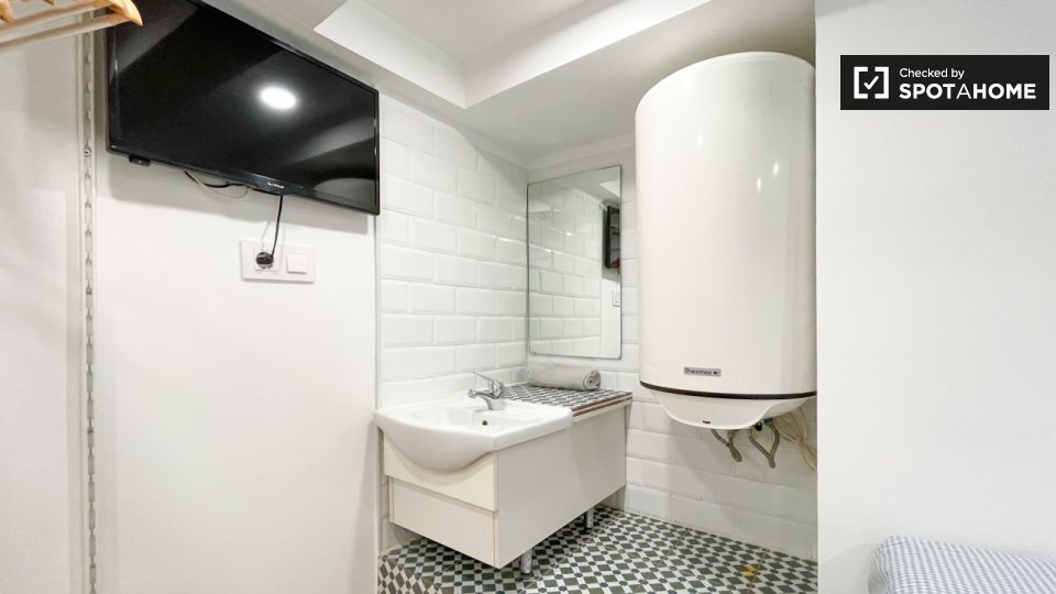 Apartment mono Madrid, 25m² — photo 11