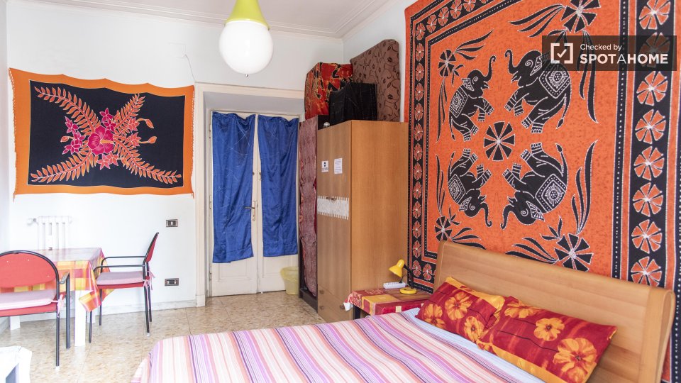 Double room Rome, 4 beds, 90m² — photo 28