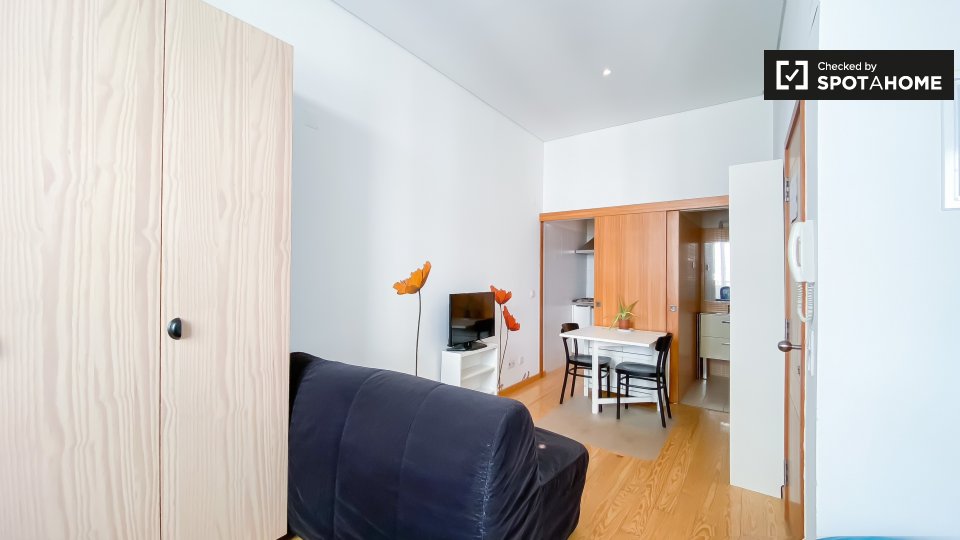 Apartment mono Lisbon — photo 4