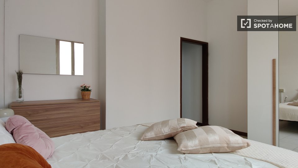 Apartment Milan, 1 bed — photo 1