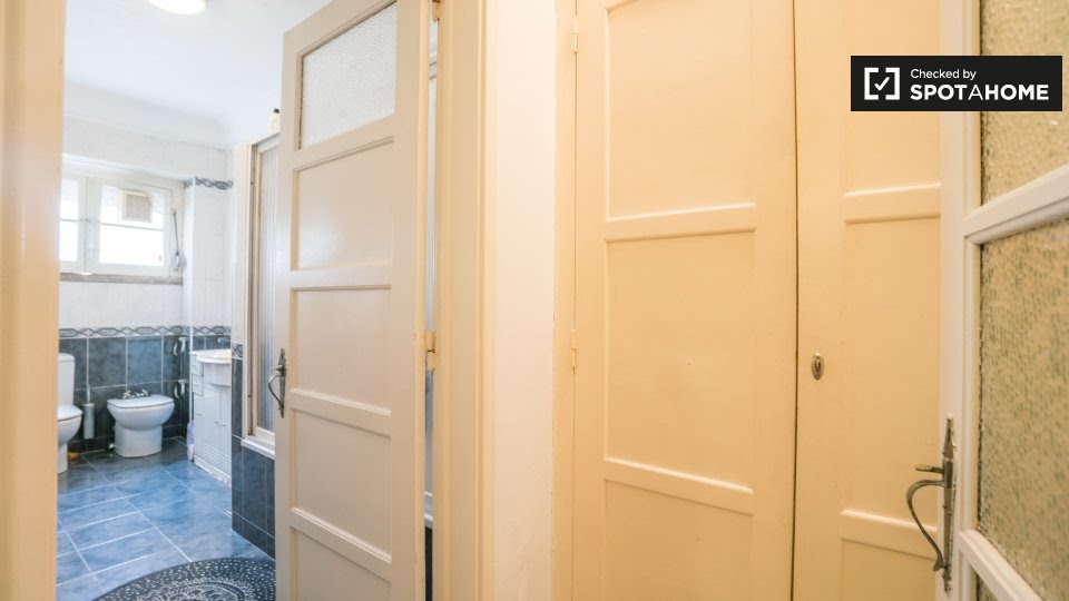 Double room Lisbon, 7 beds, 100m² — photo 19