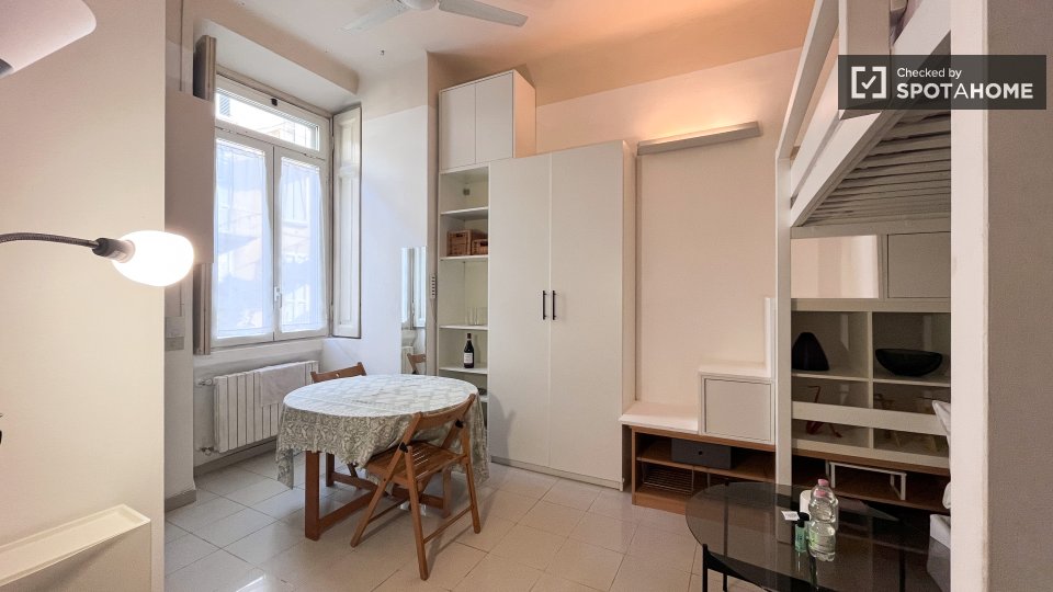 Apartment Milan, 1 bed — photo 20