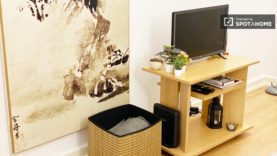 Apartment Lisbon, 2 beds — photo 47