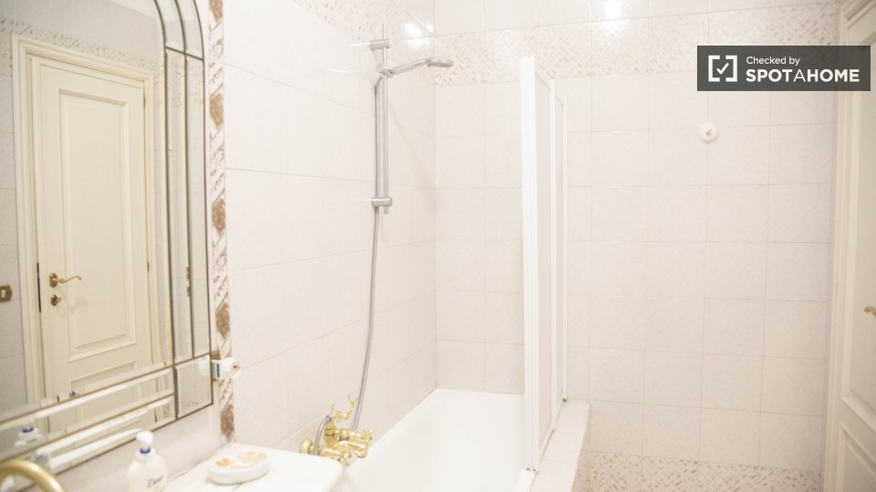 Chambre double Rome, 3 chambres — photo 6