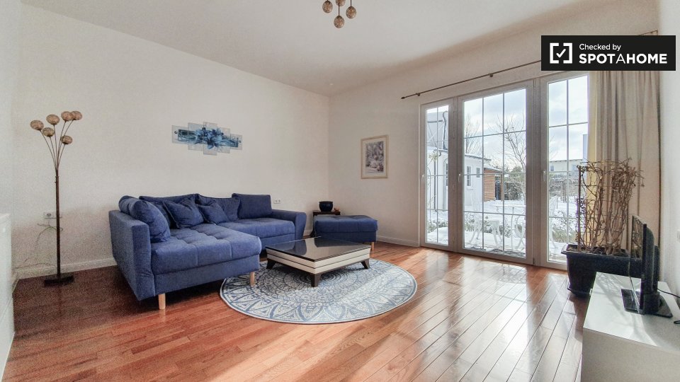 Apartment Berlin, 3 beds, 120m² — photo 1