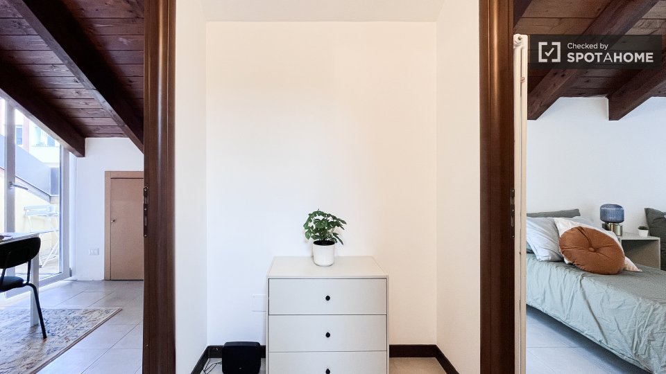 Apartment Milan, 1 bed — photo 6