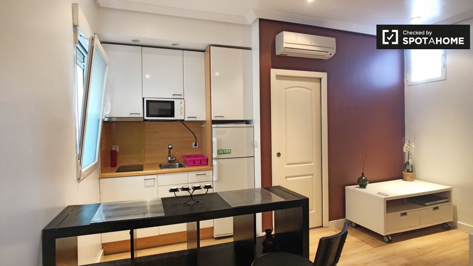 Apartment Madrid, 1 bed, 35m² — photo 8