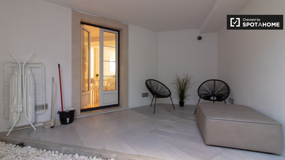 Apartment Lisbon, 2 beds — photo 9