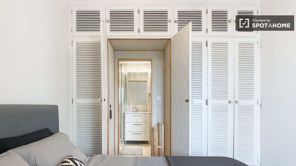 Apartment Lisbon, 1 bed, 60m² — photo 18