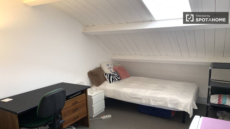 Double room Rome, 2 beds — photo 19