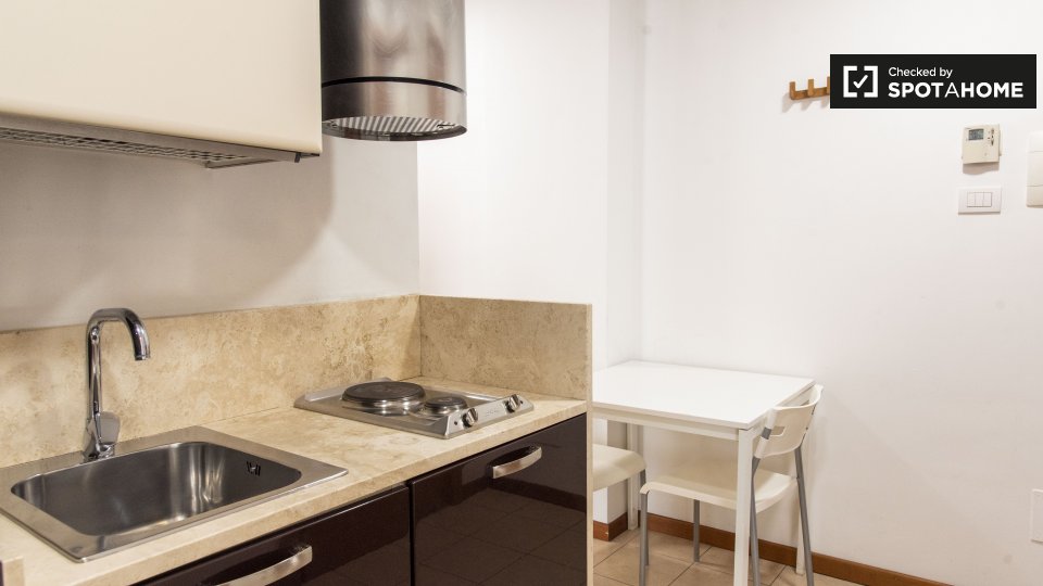 Camera doppia Roma, 2 camere — foto 7