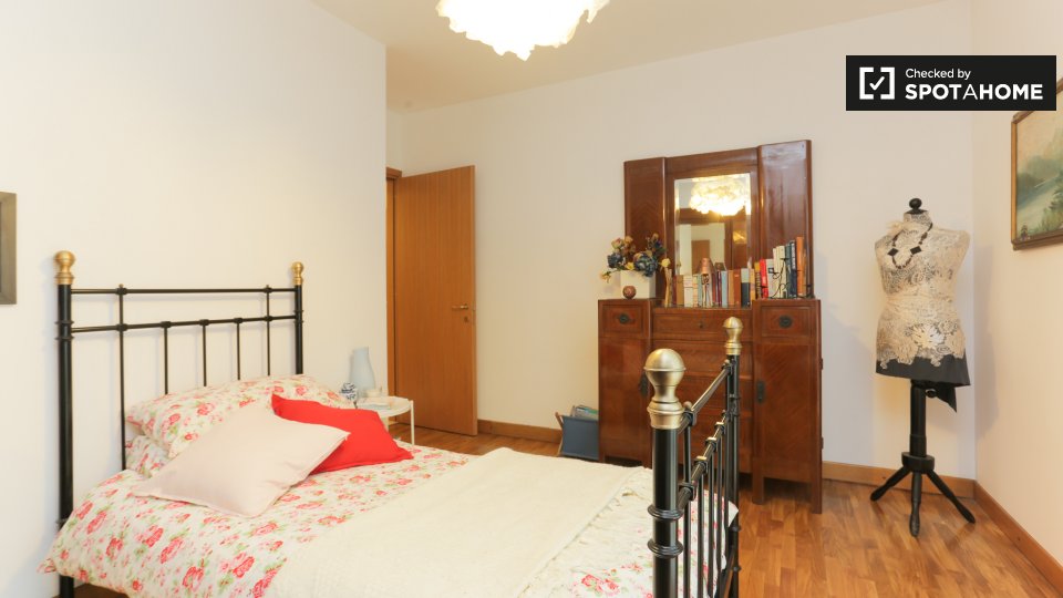 Double room Milan, 3 beds, 240m² — photo 10