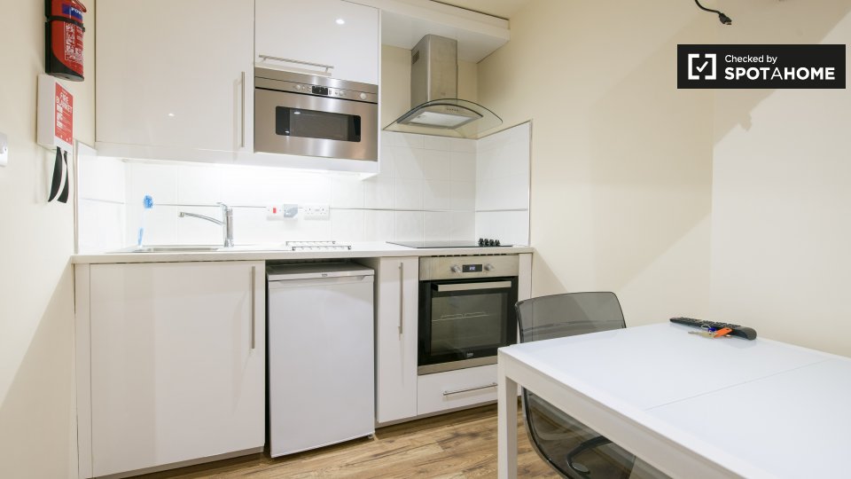 Apartment mono London — photo 10