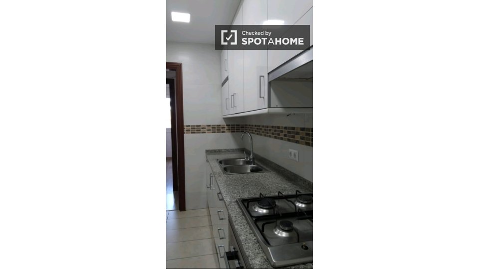 Double room Barcelona, 4 beds — photo 18