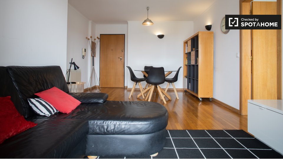 Apartment Porto, 1 bed, 60m² — photo 1
