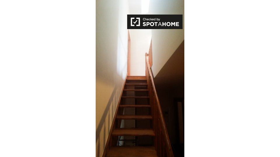 Double room Porto, 2 beds, 70m² — photo 12