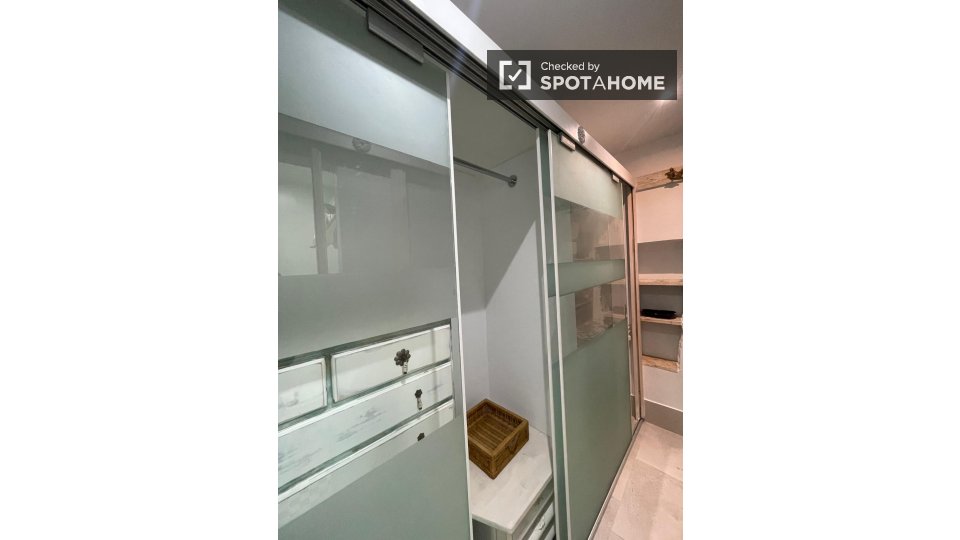Apartment Almeria, 1 bed — photo 13