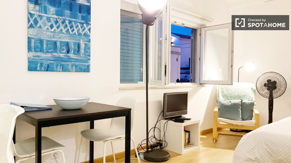 Apartment mono Lisbon, 23m² — photo 38