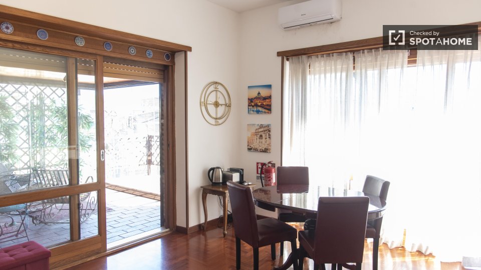 Apartment Rome, 1 bed — photo 5