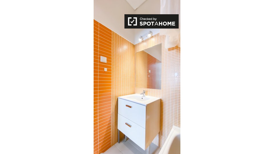 Apartment mono Lisbon — photo 14