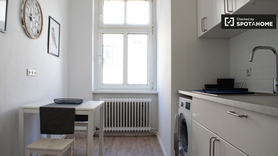 Apartment Berlin, 1 bed, 65m² — photo 11
