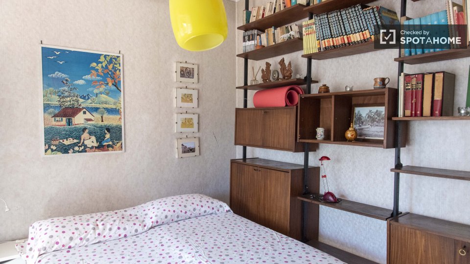 Double room Rome, 3 beds, 100m² — photo 15