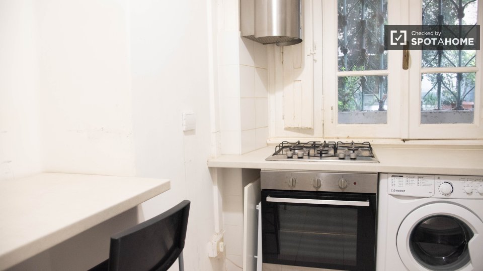 Double room Rome, 4 beds — photo 19