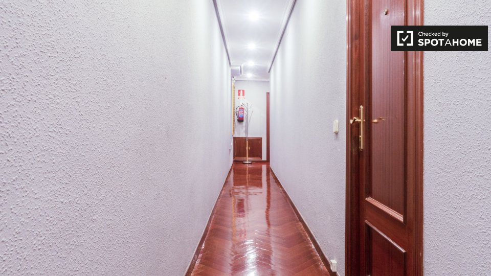 Apartment mono Madrid, 35m² — photo 13