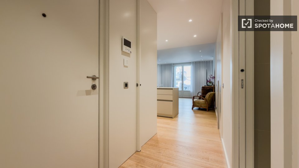 Apartment Barcelona, 2 beds — photo 12