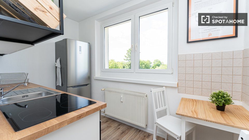 Double room Berlin, 4 beds, 62m² — photo 18