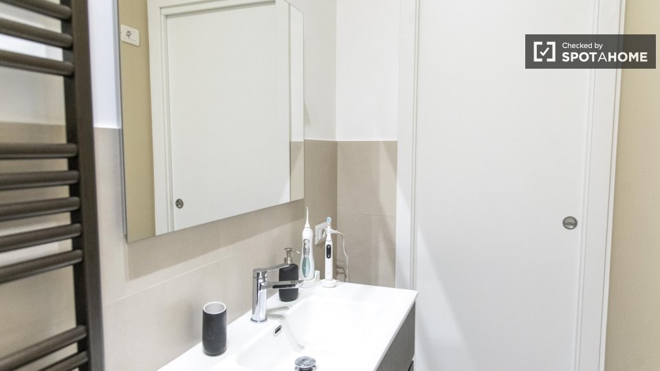 Apartment Rome, 1 bed — photo 11