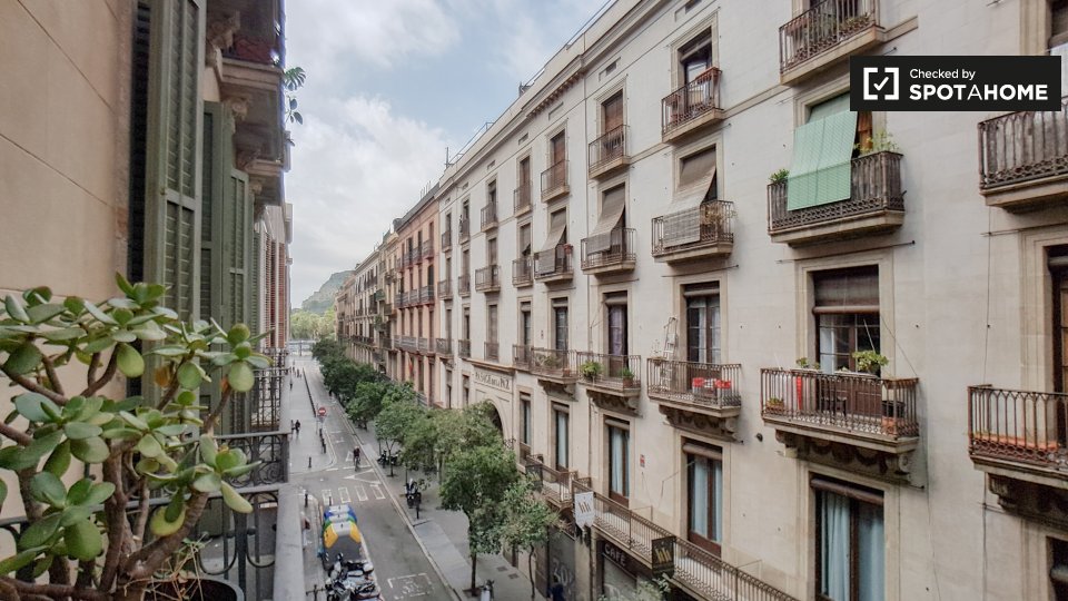 Apartment mono Barcelona, 35m² — photo 5