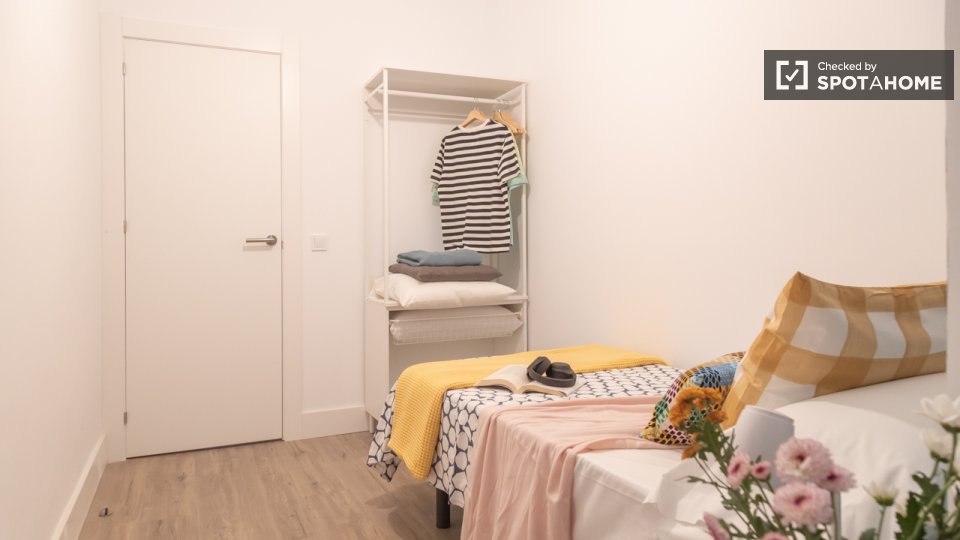 Double room Madrid, 10 beds — photo 1