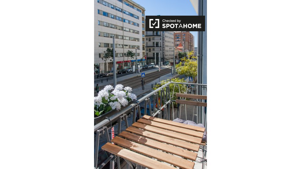 Double room Porto, 5 beds, 300m² — photo 5