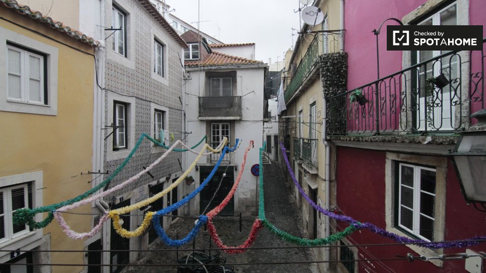 Apartment mono Lisbon, 35m² — photo 14