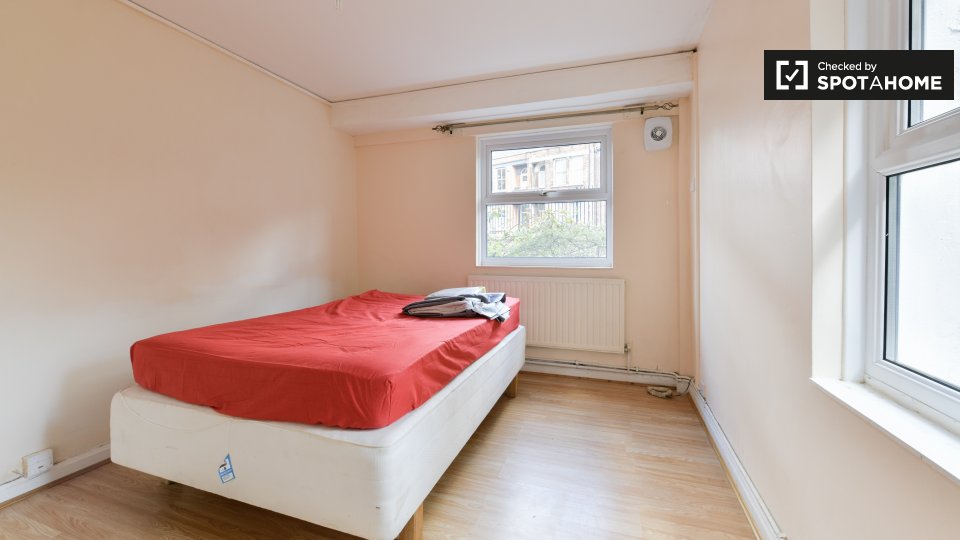 Double room London, 4 beds — photo 12