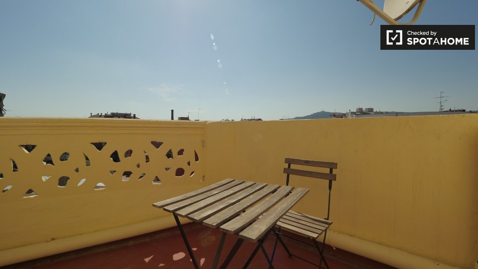 Double room Barcelona, 2 beds — photo 13