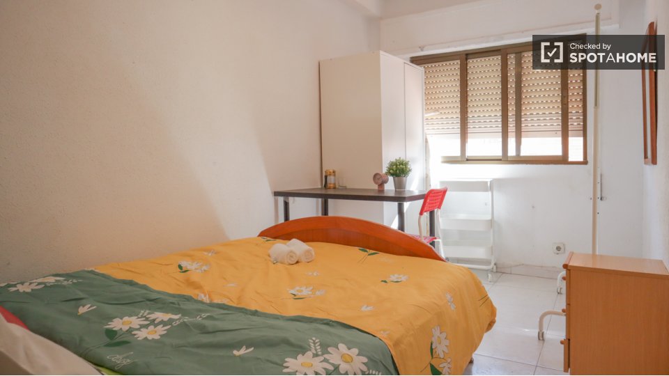 Double room Madrid, 4 beds, 70m² — photo 10