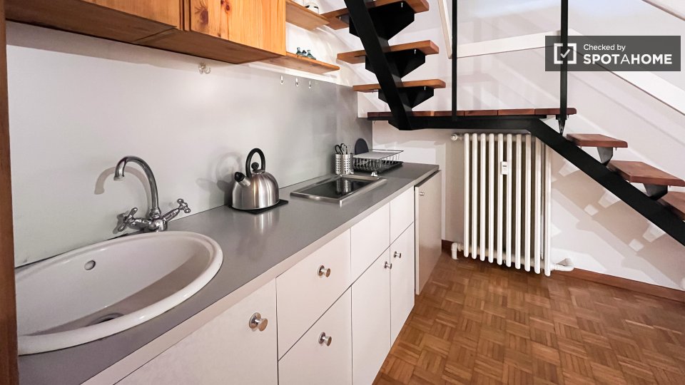 Apartment Milan, 1 bed — photo 1
